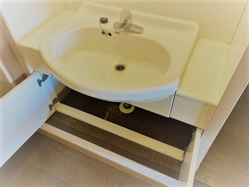レオパレスグリュック 洗面台
