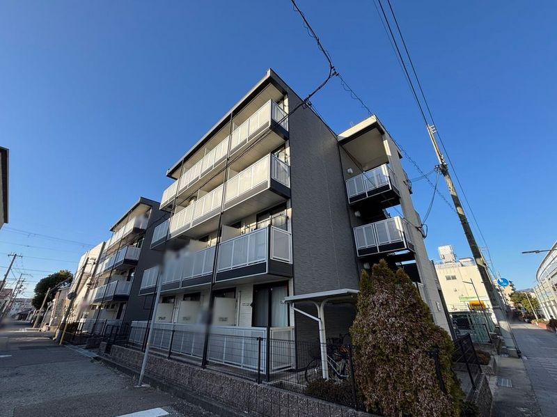 レオパレス鳴尾Ａ 外観