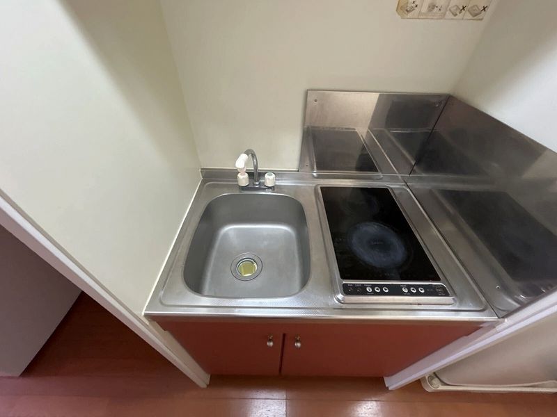 レオパレスプルミエール キッチン