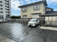 レオネクストイーストリバー 駐車場