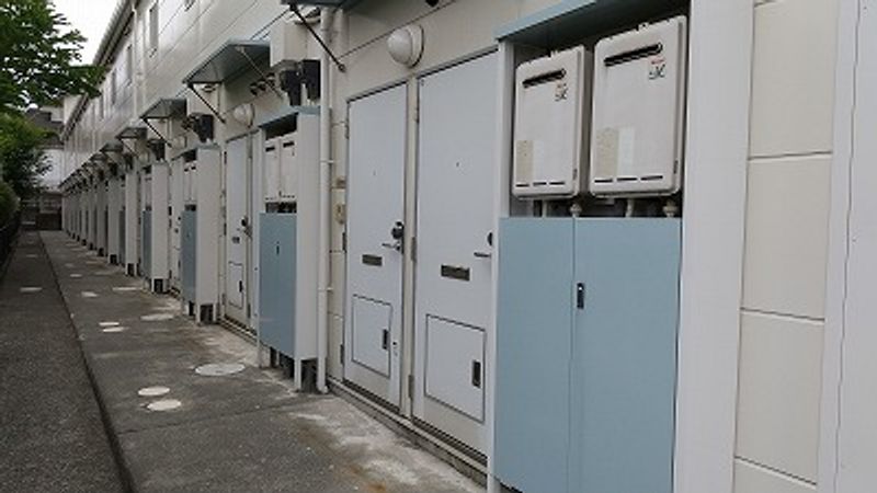 レオパレス滝下Ａ エントランス