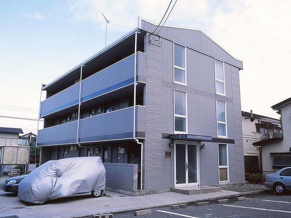 Bên ngoài leopalace Nakatsugawa