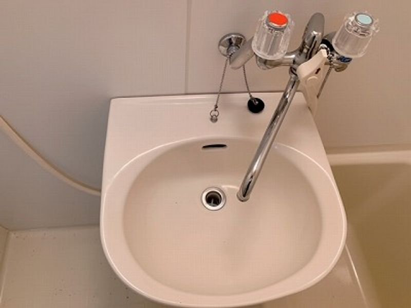 レオパレスブリリアント 洗面台