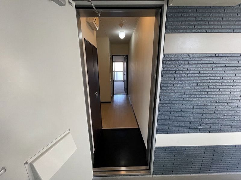レオネクストポラリスⅠ 玄関