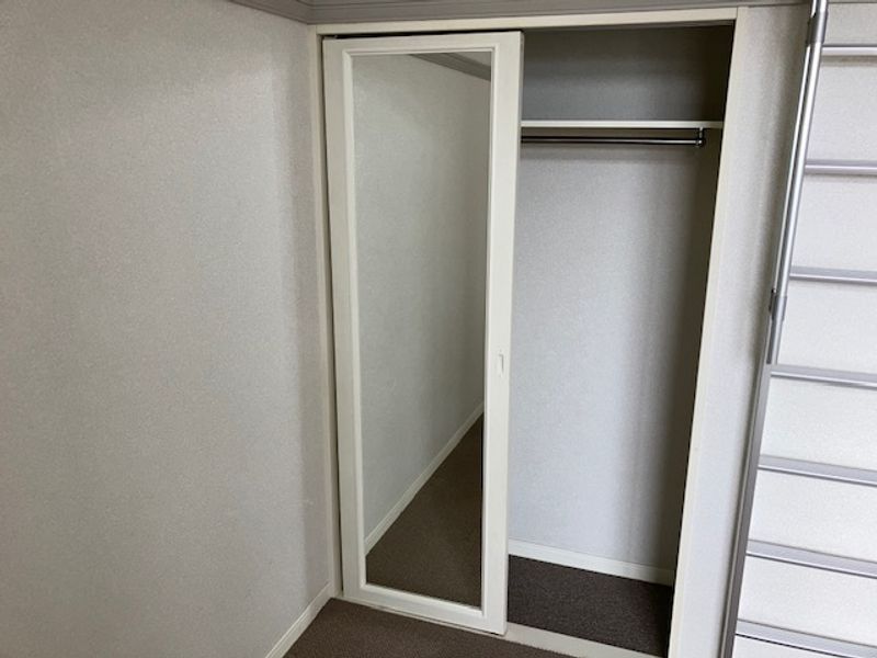 レオパレスＫＡＴＯＵハイツ 収納