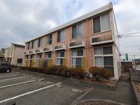 レオパレスグランサン 外観