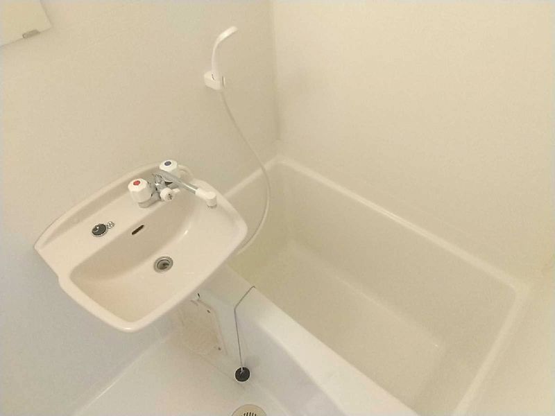 レオパレスフェリーチェ 風呂