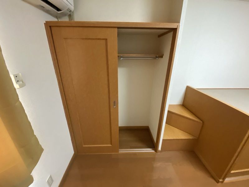 レオパレスＧＯＤＤＥＳ師勝 収納