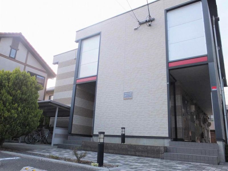 レオパレス太子河原 外観