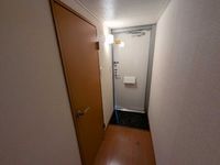レオパレスアネックス 玄関