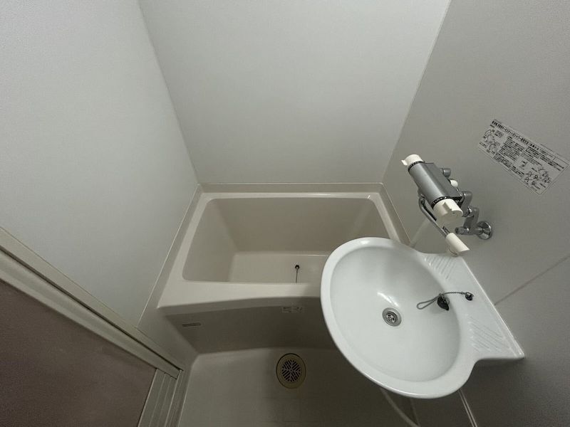 レオパレス松森台 風呂