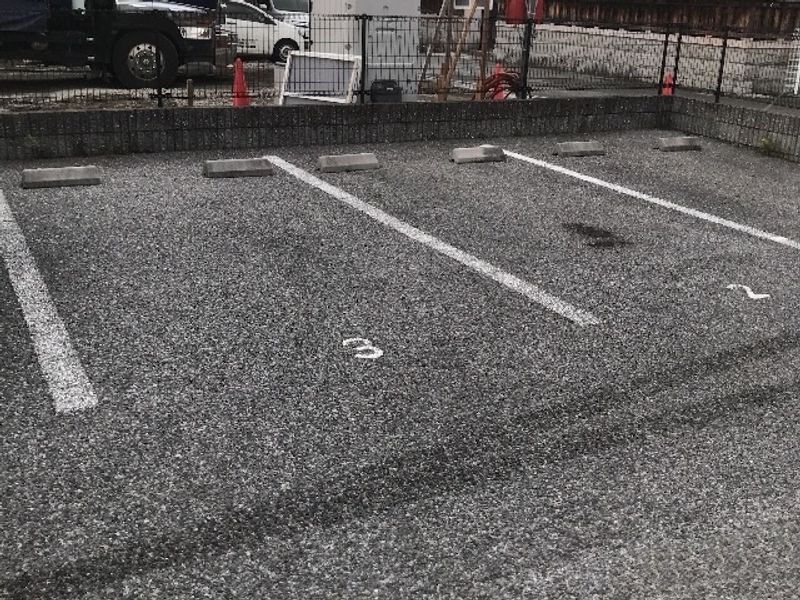 レオパレス南彦根Ⅰ番館 駐車場