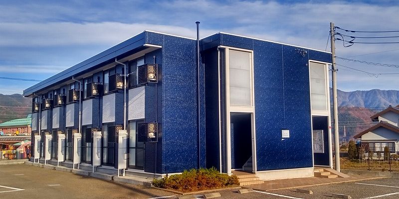 レオパレス桂川 外観