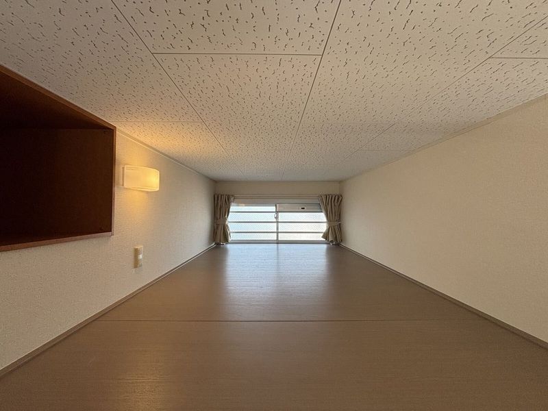 レオパレスセリバテール仁川 その他