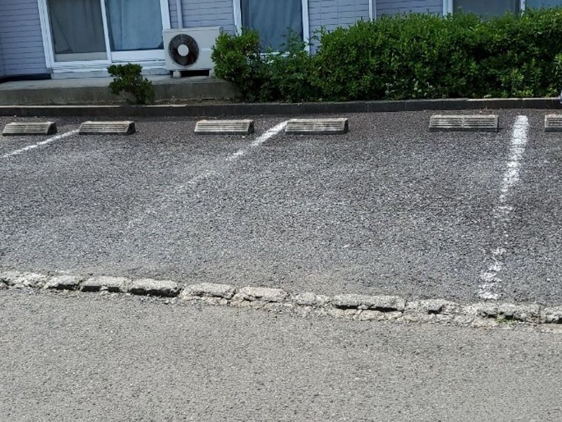 レオパレスジュネス茅ヶ崎 駐車場