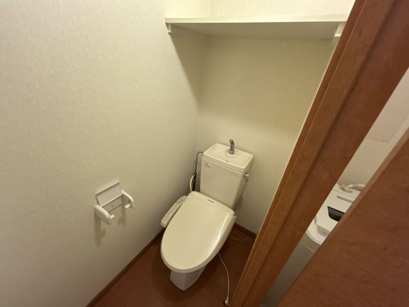 レオパレスアローンライフ トイレ