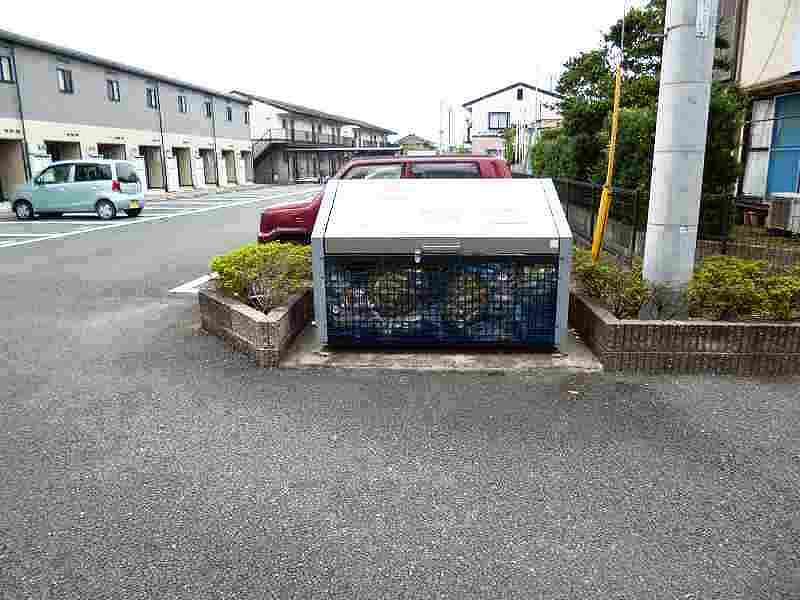 レオパレスルミエール 共用部分