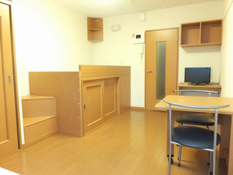 レオパレスＫＳＳⅡ 居間