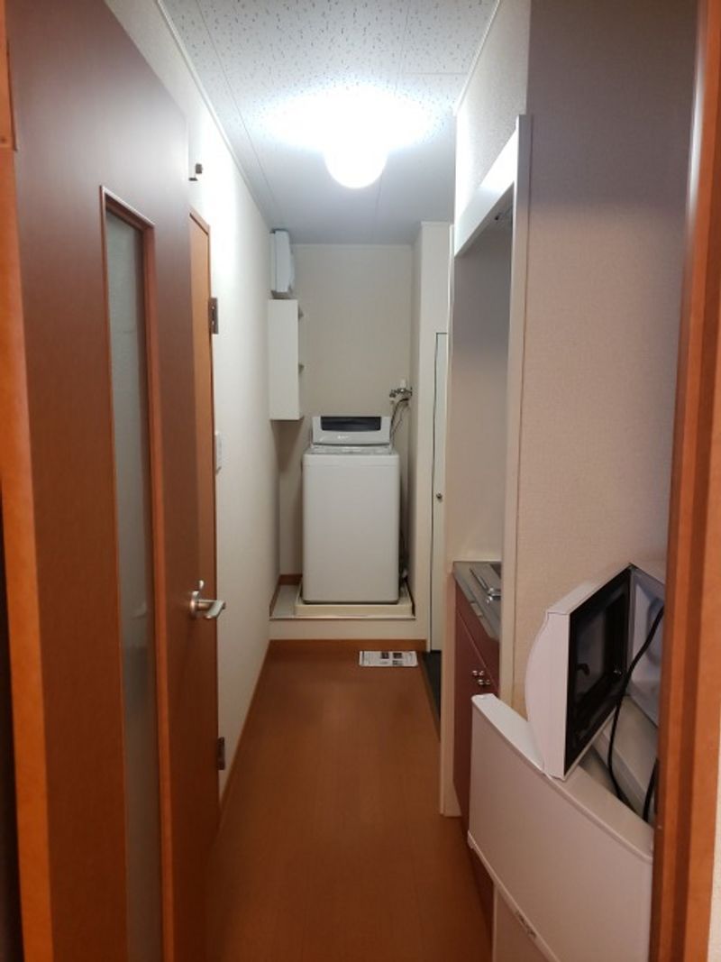 レオパレスピアチェーレ南通り 玄関
