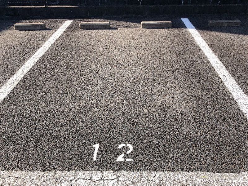 レオパレス日野Ⅱ 駐車場
