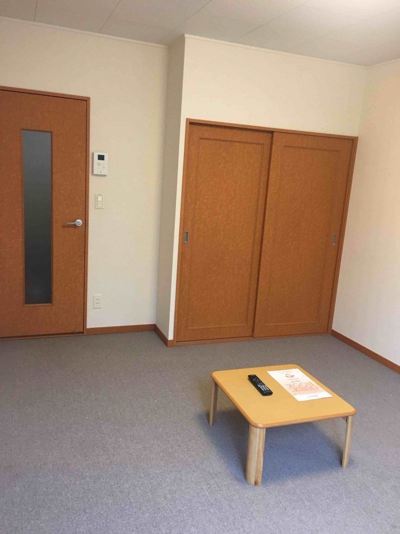 レオパレスＭ＆Ｙ 居間