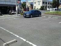 レオネクスト南本町 駐車場