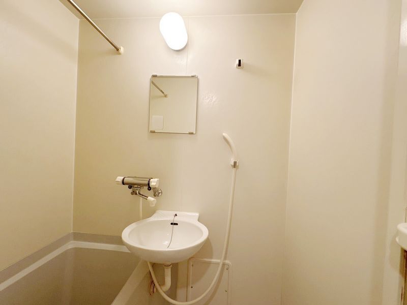 leopalace M Bồn rửa mặt