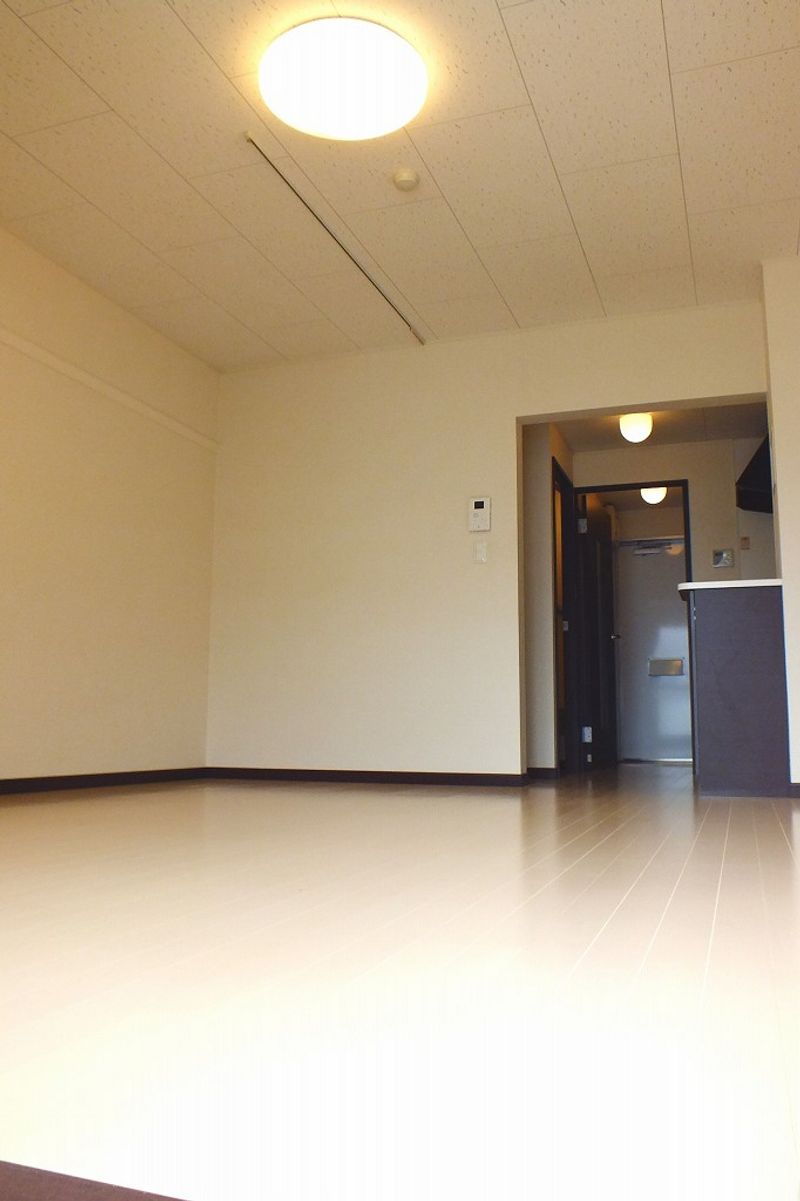 レオネクストグランパール久住 居間