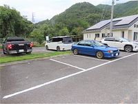 レオパレス裾花 駐車場