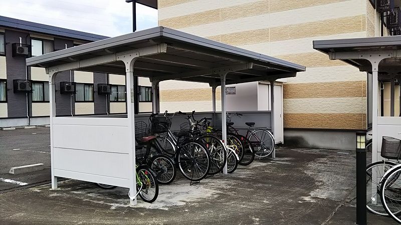 レオパレスシャールポンド　Ａ 共用部分