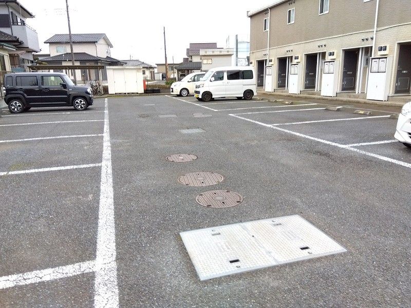 レオパレスサルビア 共用部分