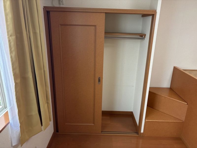 レオパレスウェルカムハート 収納