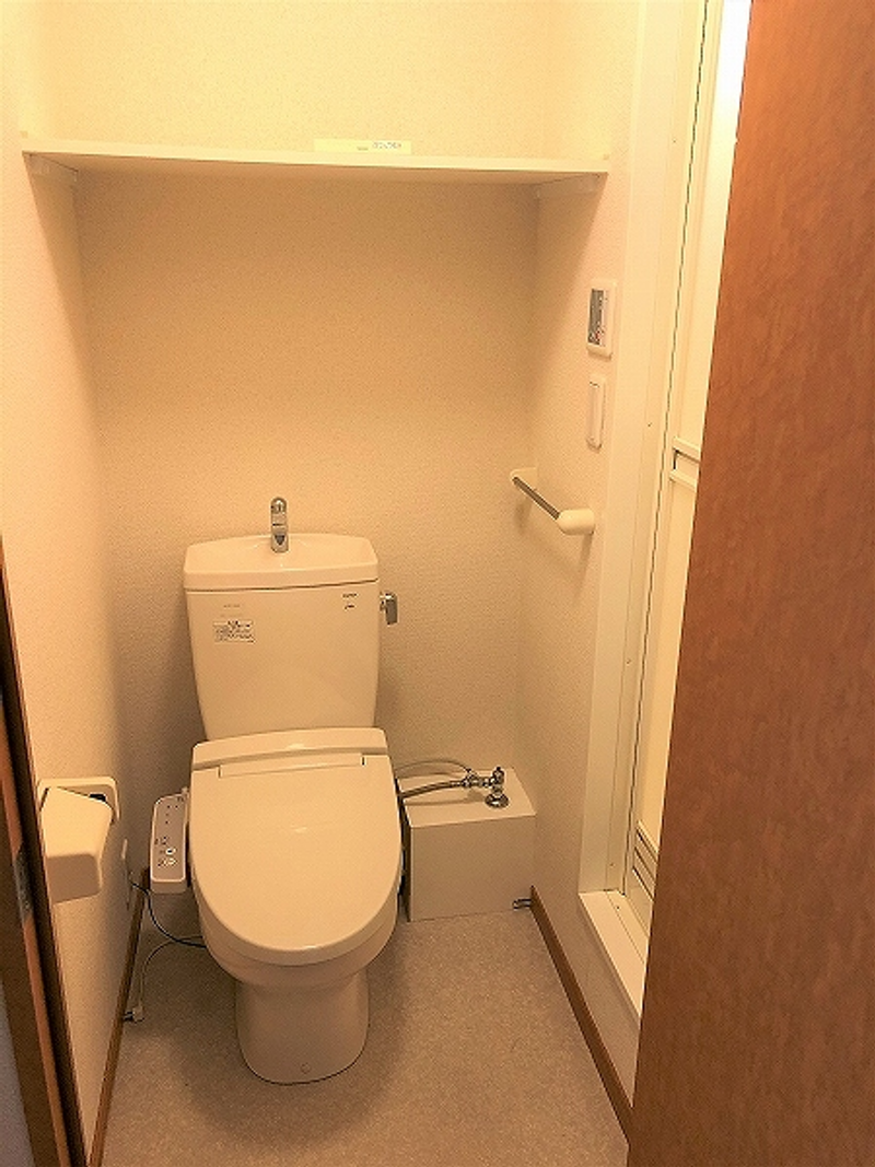 レオパレス富　士　桜 トイレ