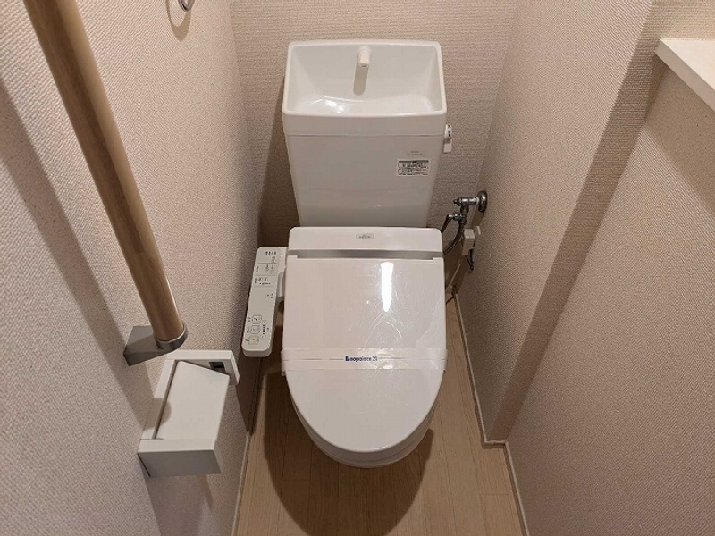 クレイノルーチェ　ガジン トイレ