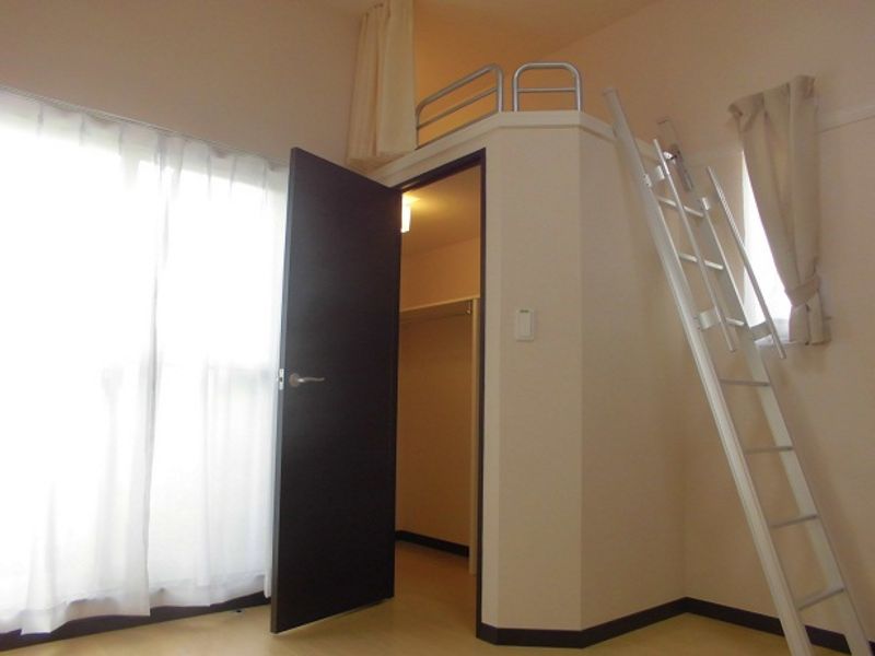 レオネクストセレッサⅢ 収納