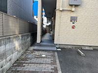 レオパレスソフィア エントランス
