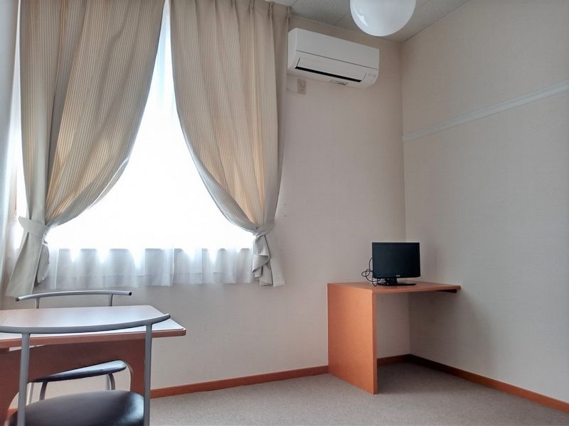 レオパレスアピテＢ 居間