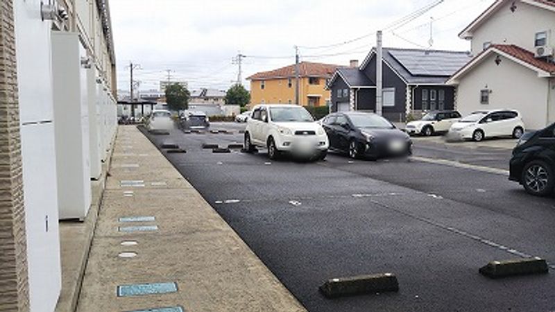 レオネクストカルム兵庫 駐車場