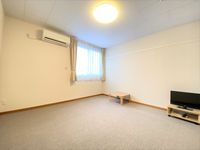 レオパレスユーカ 居間