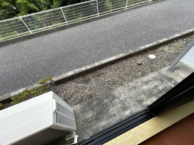 レオパレスハウゼブリューヘン バルコニー