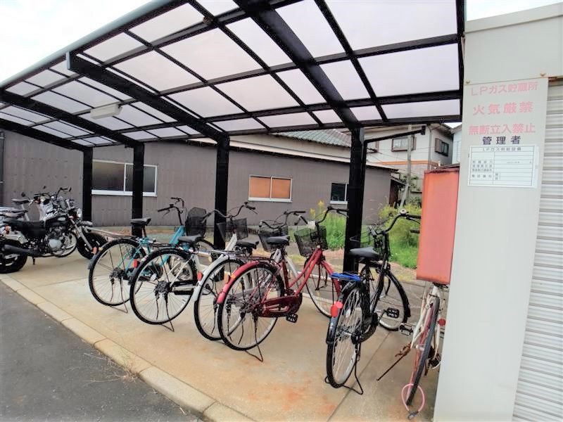 レオパレスサンライズ大川 共用部分