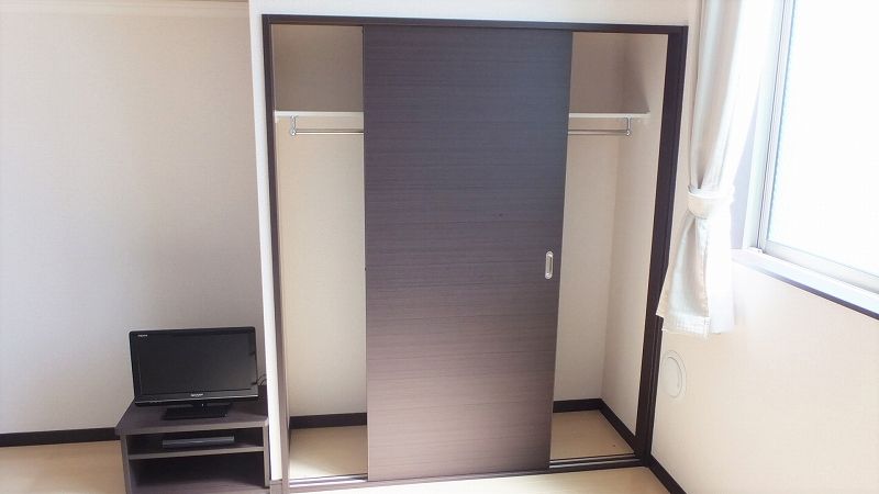 レオネクストクレソン　コマイ 収納