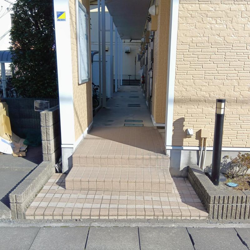 レオパレスａｉ エントランス