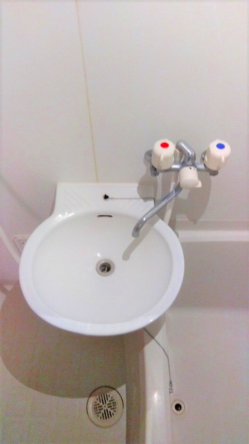 レオパレスカームヒルズ 洗面台