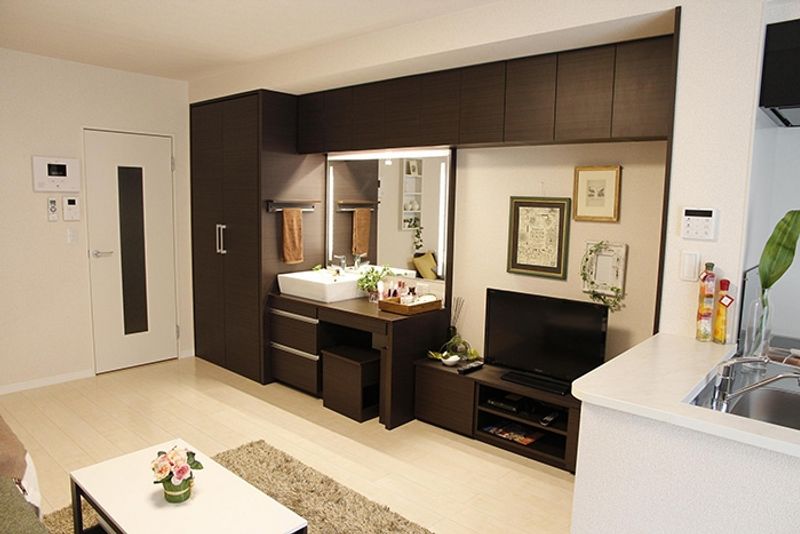 ミランダミ　レオーネ新前橋 居間