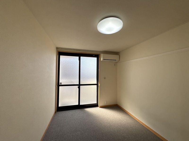 レオパレスくるみ 居間
