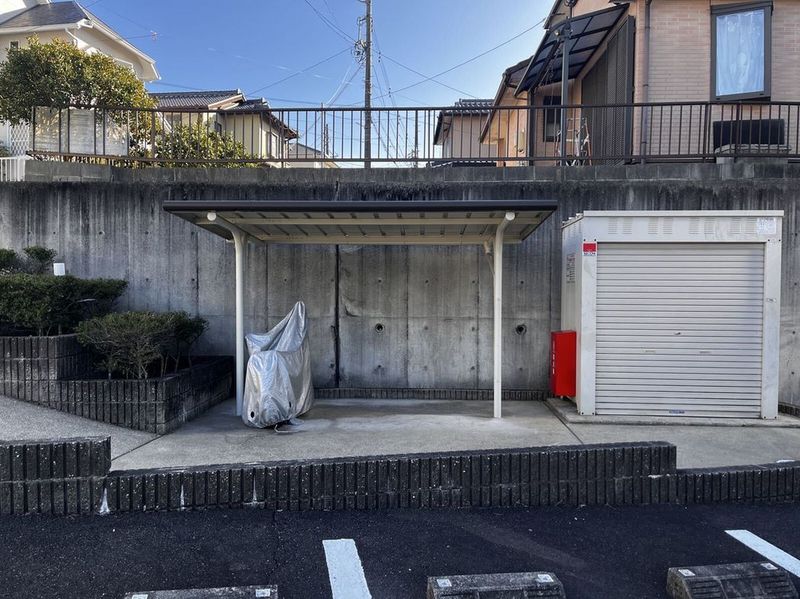 leopalace Eclair Fujitsuka Shared spaces