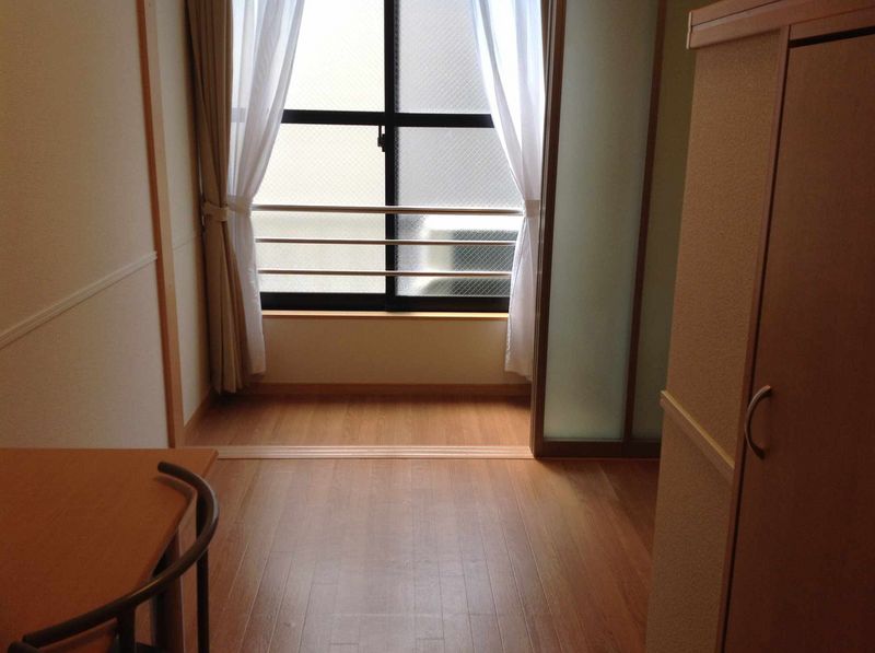 レオパレスダンデライオン 居間