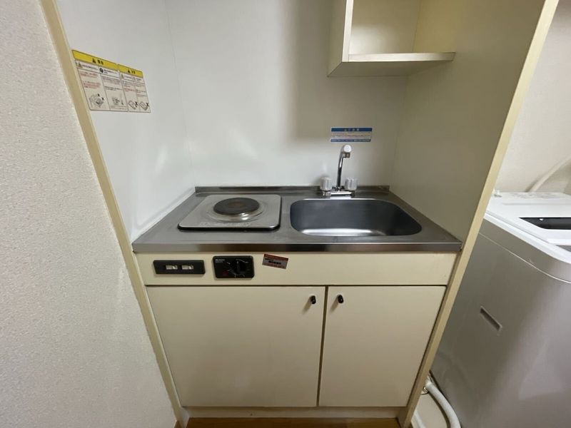 レオパレスバロン キッチン