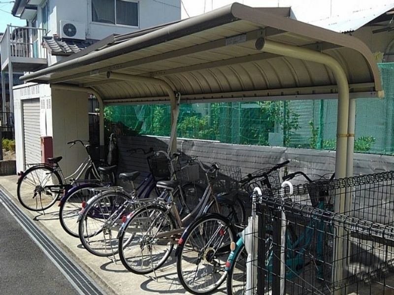 レオパレスフランボワーズⅡ 共用部分
